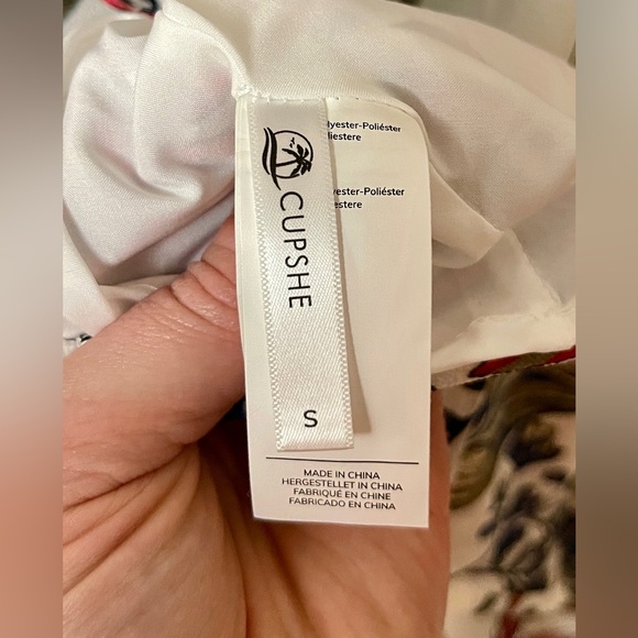 Halter Dress - Picture 4 of 4